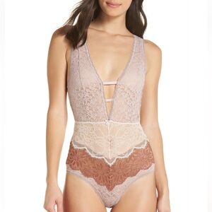 Free People - intimately lace bodysuit